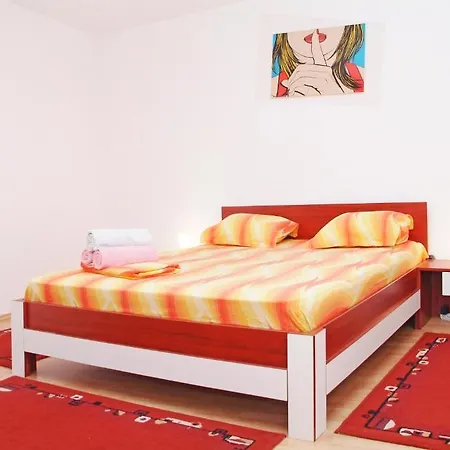 Avalon Apartment