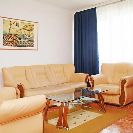 Avalon Daire Bükreş