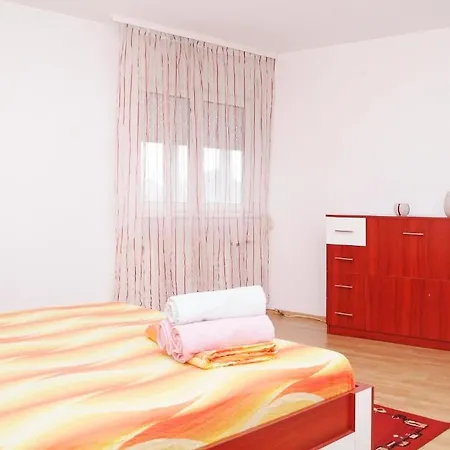 Apartment Avalon *